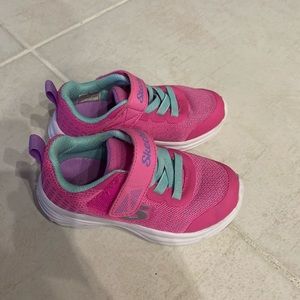 Skechers toddler girl sneakers